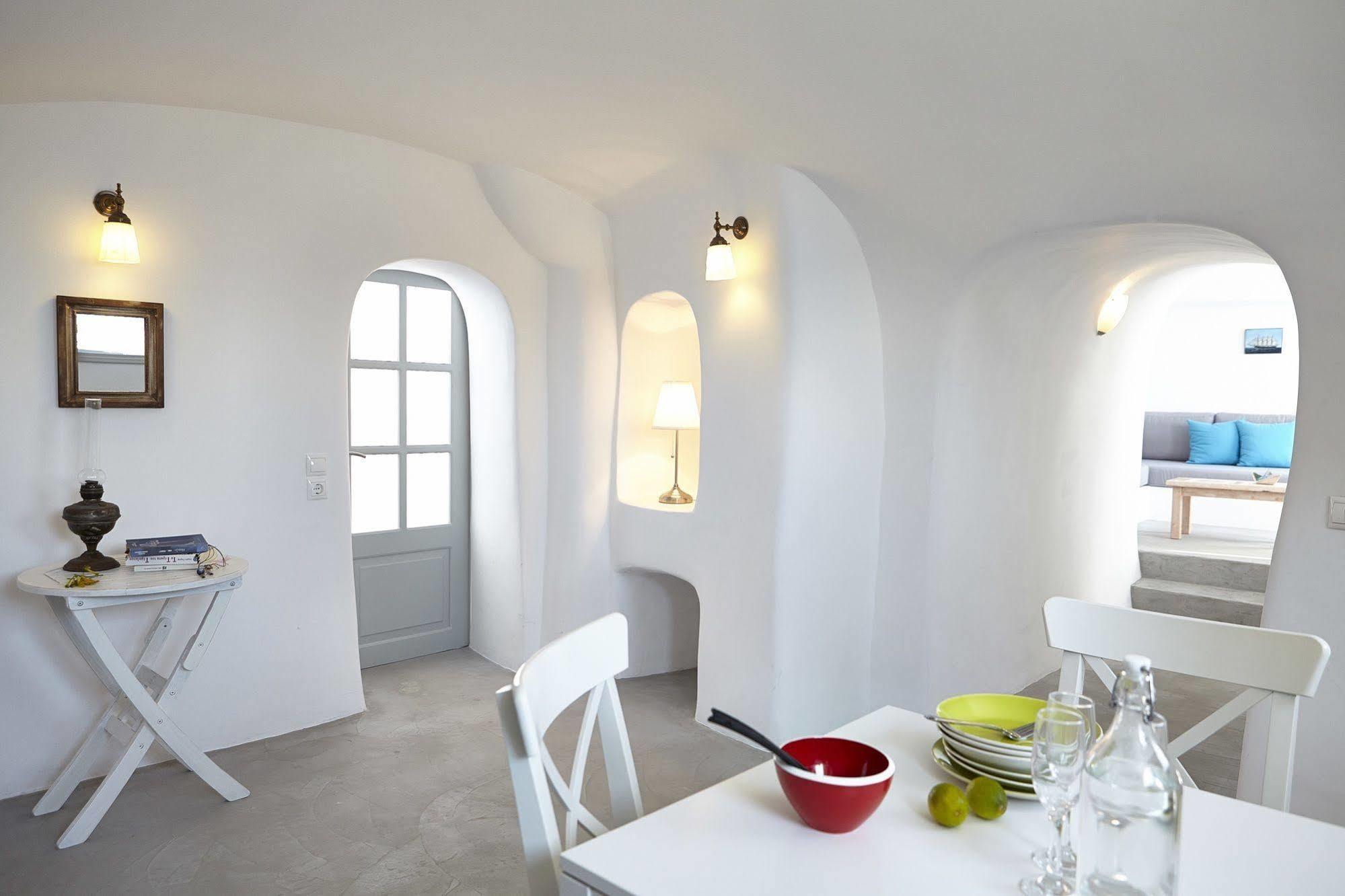 Liakada Oia Suites Eksteriør billede